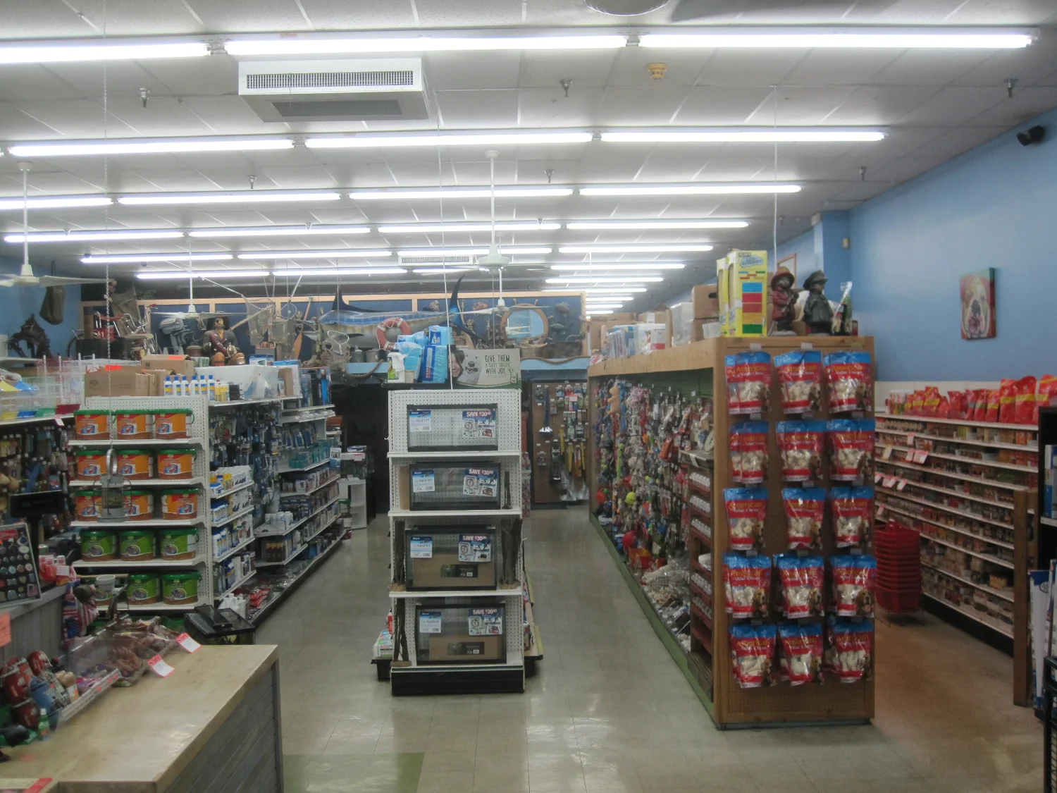 Animal Krackers Pet Center